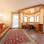Michaela Neustift im Stubaital