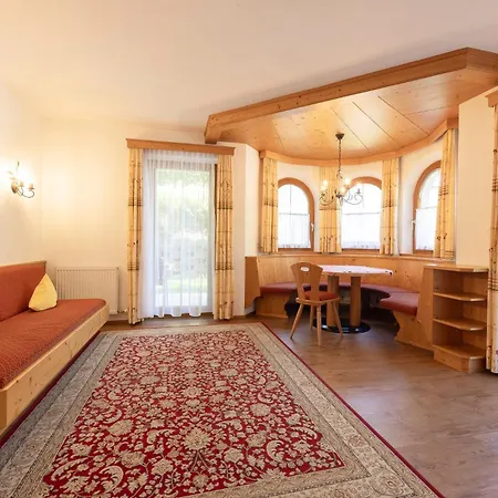 Michaela Neustift im Stubaital