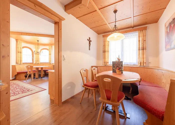 Апартаменты Michaela